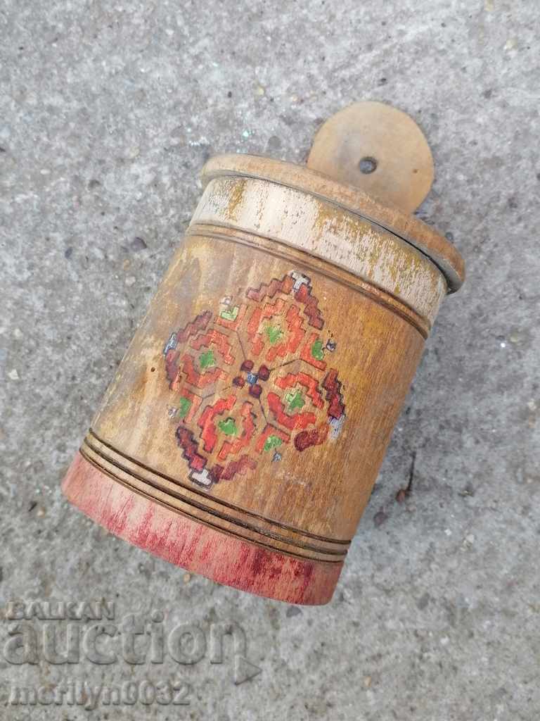 Delivery of The wood for spices, a wooden container, a primitive, a spoon