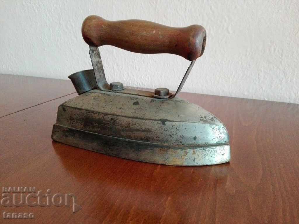 Old iron, electric, works