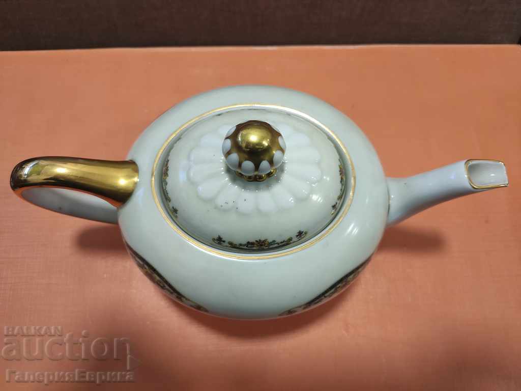 Porcelain jug with lid 16 cm with applique and marking with price 59.00 BGN | € 30.17 Porcelain jug with lid 16 cm with applique and marking with price 59.00 BGN | € 30.17