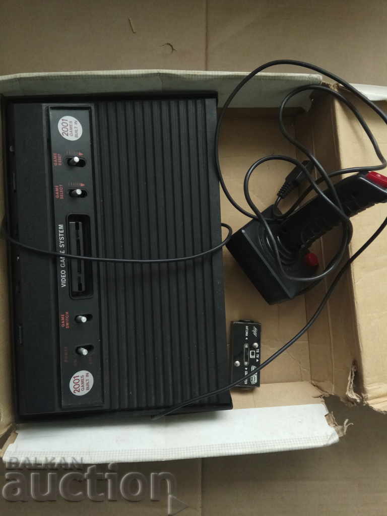 Consolă Video Computer 2600 cu preț 200.00 BGN | € 102.26