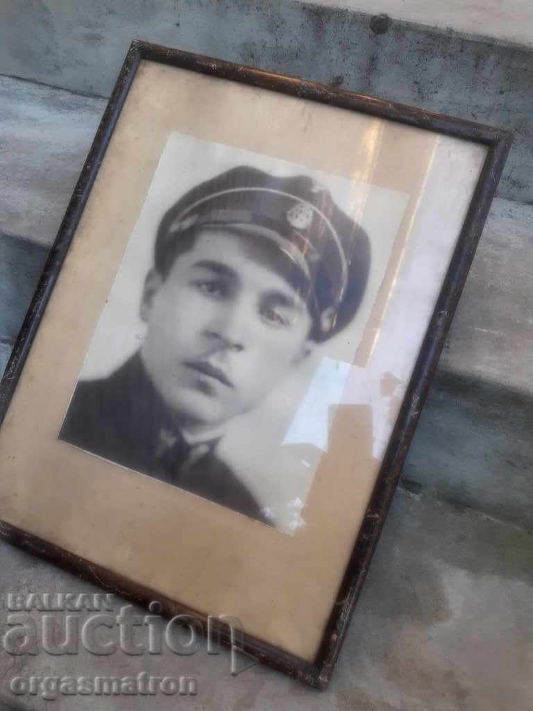 Old Photo Portrait 35/47 cm. (5) with price 10.00 BGN | € 5.11 Old Photo Portrait 35/47 cm. (5) with price 10.00 BGN | € 5.11