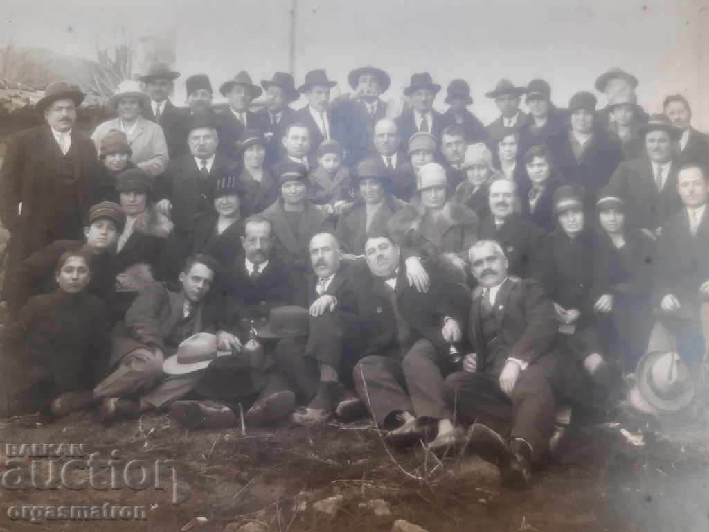 Old Photo 30/35 cm. (6) with price 10.00 BGN | € 5.11 Old Photo 30/35 cm. (6) with price 10.00 BGN | € 5.11