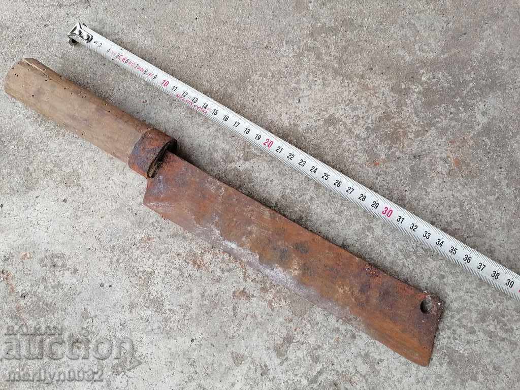 Delivery of Sutter, top, knife, wrought iron Delivery of Sutter, top, knife, wrought iron