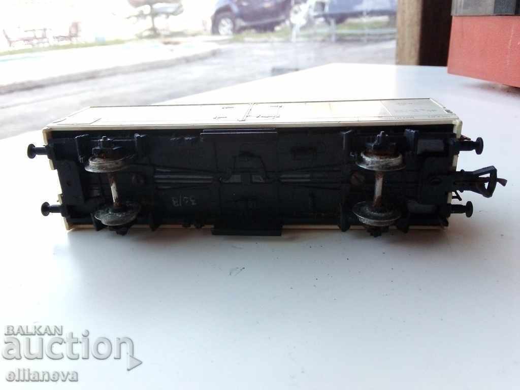 Δημοπρασία Μεταλλικό παιδικό σιδηροδρομικό βαγόνι Δημοπρασία Μεταλλικό παιδικό σιδηροδρομικό βαγόνι