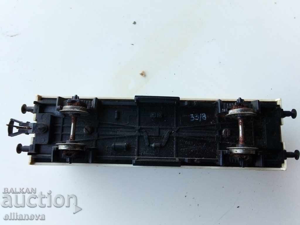 Παράδοση Μεταλλικό παιδικό σιδηροδρομικό βαγόνι Παράδοση Μεταλλικό παιδικό σιδηροδρομικό βαγόνι