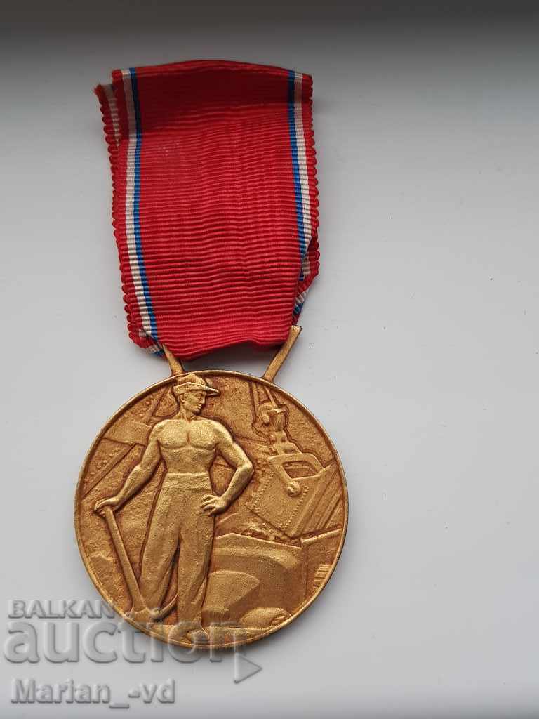 Γαλλικό ασημένιο επίχρυσο μετάλλιο