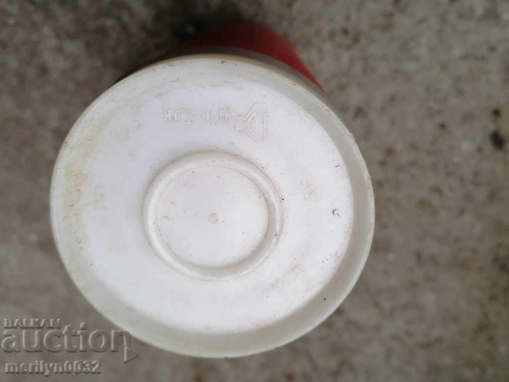 Auction Old thermos, ketch, bottle, bottle, bottle of salt Auction Old thermos, ketch, bottle, bottle, bottle of salt