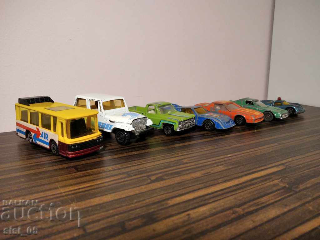 Auction Old metal, plastic carts 7 pcs. Auction Old metal, plastic carts 7 pcs.