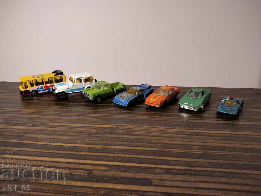 Delivery of Old metal, plastic carts 7 pcs. Delivery of Old metal, plastic carts 7 pcs.