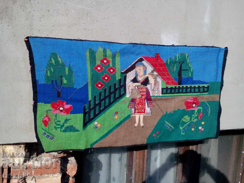 Старинен ковьор,покривка за стена с цена 70.00 лв. | € 35.79 Старинен ковьор,покривка за стена с цена 70.00 лв. | € 35.79