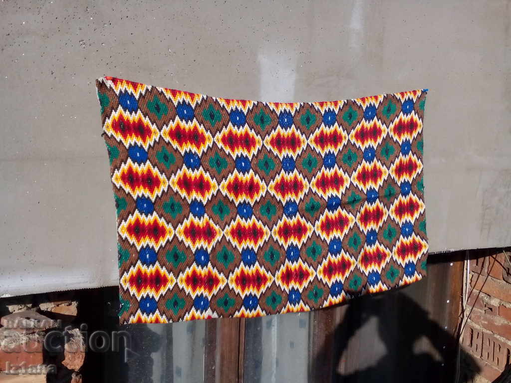 Старинен ковьор,покривка за стена с цена 30.00 лв. | € 15.34 Старинен ковьор,покривка за стена с цена 30.00 лв. | € 15.34