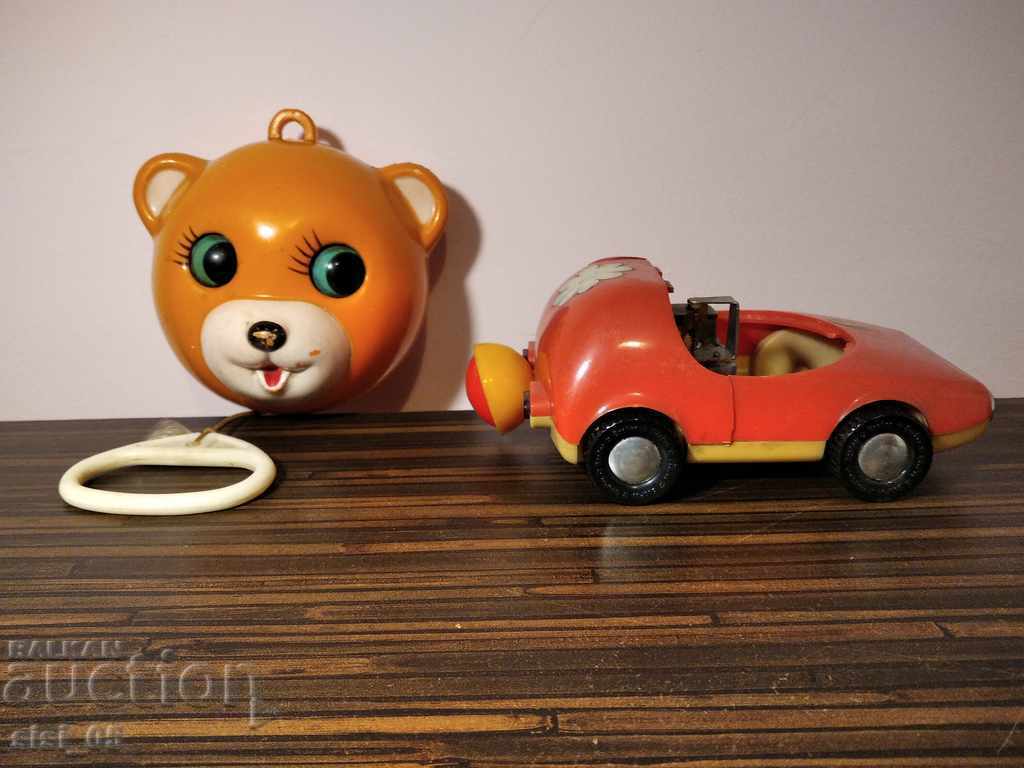 Old mechanical, plastic toy 2 pcs. SANKYO work with price 70.00 BGN | € 35.79 Old mechanical, plastic toy 2 pcs. SANKYO work with price 70.00 BGN | € 35.79