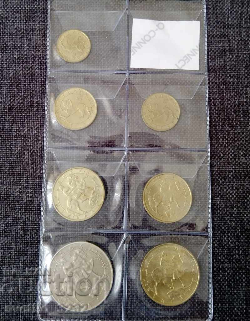 Lot 1992 Bulgaria cu preț 10.00 BGN | € 5.11 Lot 1992 Bulgaria cu preț 10.00 BGN | € 5.11