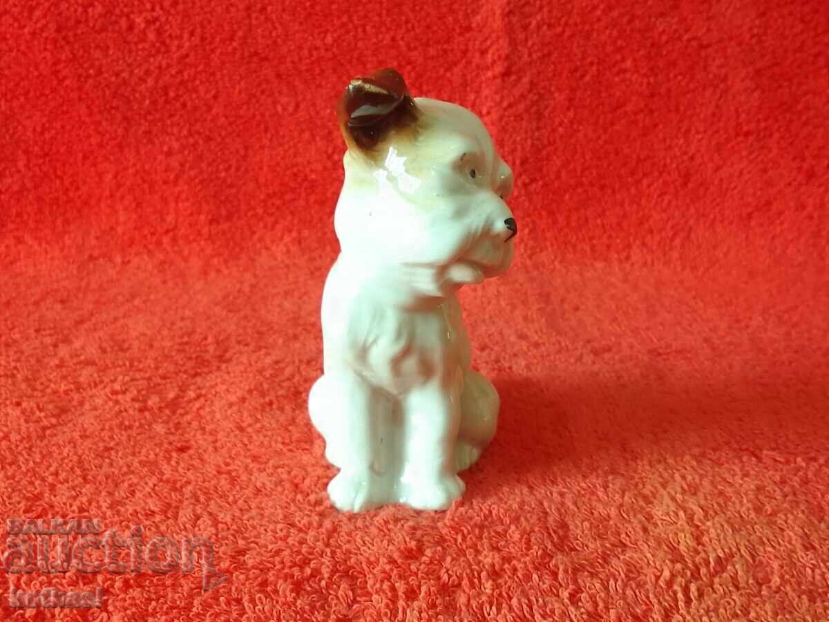Old porcelain figure Dog with price 25.50 BGN | € 13.04 Old porcelain figure Dog with price 25.50 BGN | € 13.04