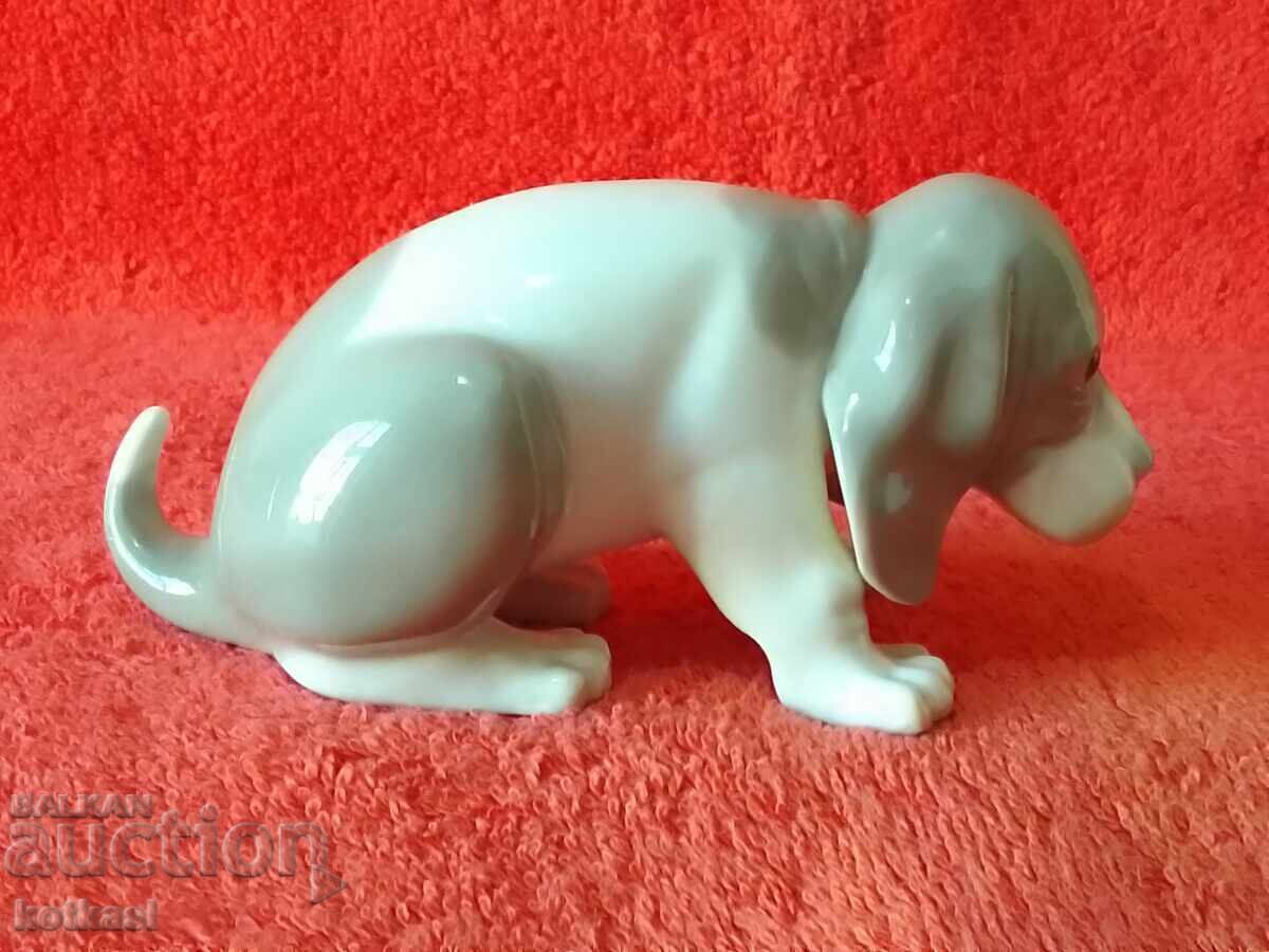 Παλιά πορσελάνινη φιγούρα Σκύλος Μπιγκλ Μπιγκλ Ισπανία NAO Lladro με τιμή 65.50 BGN | € 33.49 Παλιά πορσελάνινη φιγούρα Σκύλος Μπιγκλ Μπιγκλ Ισπανία NAO Lladro με τιμή 65.50 BGN | € 33.49