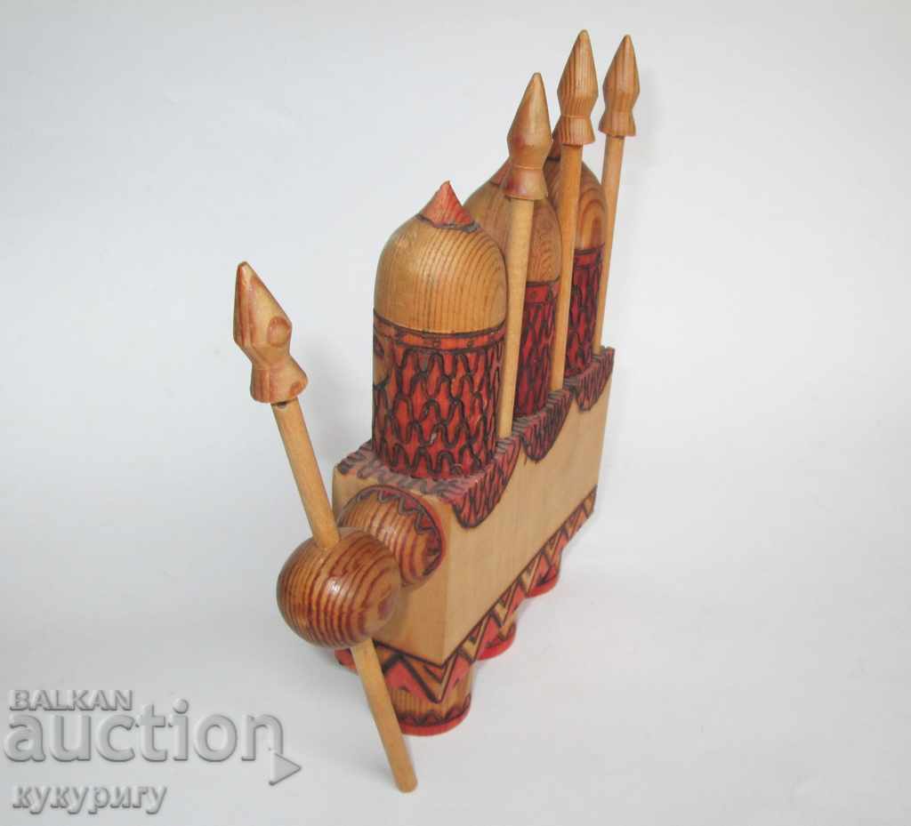 Δημοπρασία Παλιά ρωσική σύνθεση της ΕΣΣΔ ξύλινη φιγούρα Bogatiri Δημοπρασία Παλιά ρωσική σύνθεση της ΕΣΣΔ ξύλινη φιγούρα Bogatiri