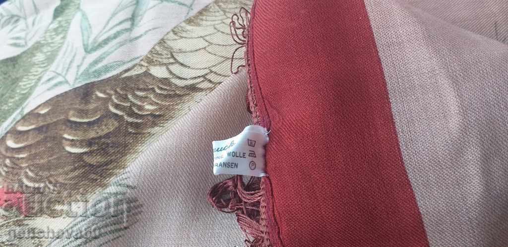 Cashmere towel, scarf with a hunting motif with price 25.00 BGN | € 12.78 Cashmere towel, scarf with a hunting motif with price 25.00 BGN | € 12.78