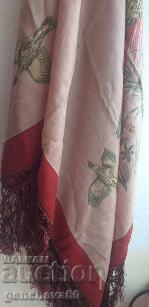 Auction Cashmere towel, scarf with a hunting motif Auction Cashmere towel, scarf with a hunting motif