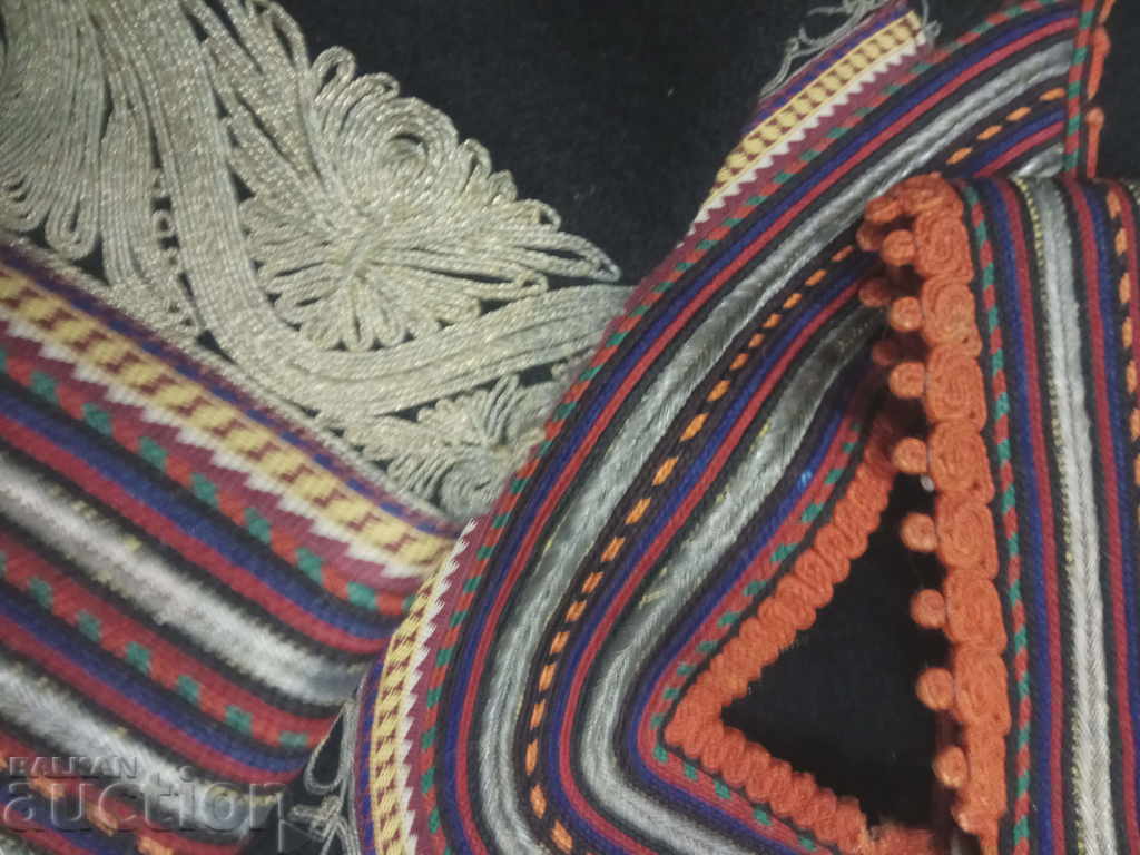 Auction  Saya, tinsel, cord, costume