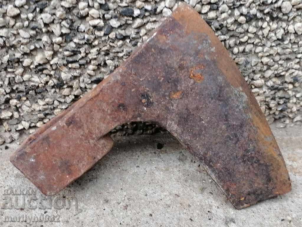 An old ax shaft tool wrought iron with price 42.00 BGN | € 21.47 An old ax shaft tool wrought iron with price 42.00 BGN | € 21.47