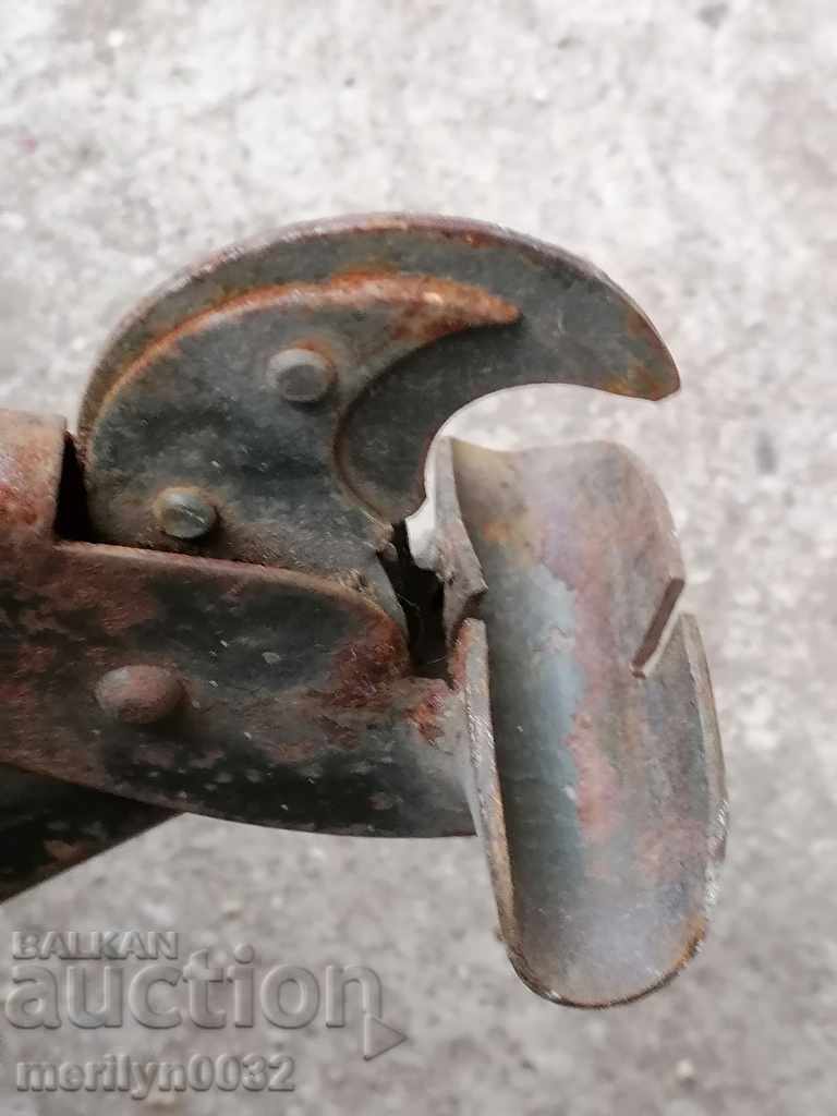 Delivery of Profiled pliers for bergamon tube early wounds, Bulgaria Delivery of Profiled pliers for bergamon tube early wounds, Bulgaria