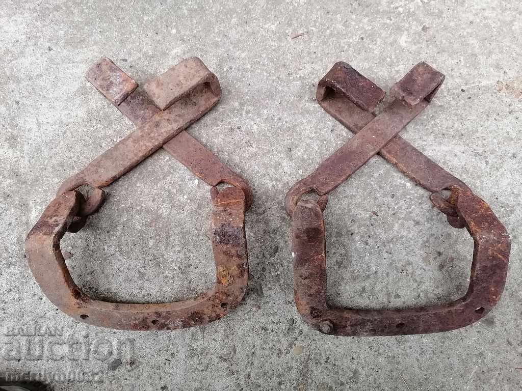 Wrought Iron Wagon Bench with price 59.00 BGN | € 30.17 Wrought Iron Wagon Bench with price 59.00 BGN | € 30.17