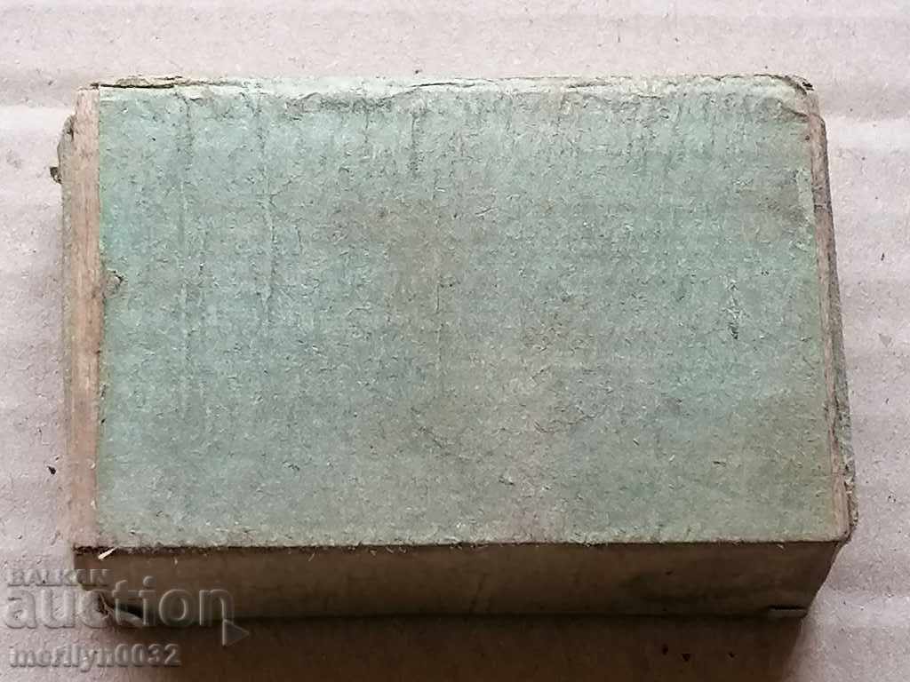 Licitație Cutie de ciuperci cabernet Regatul Bulgariei