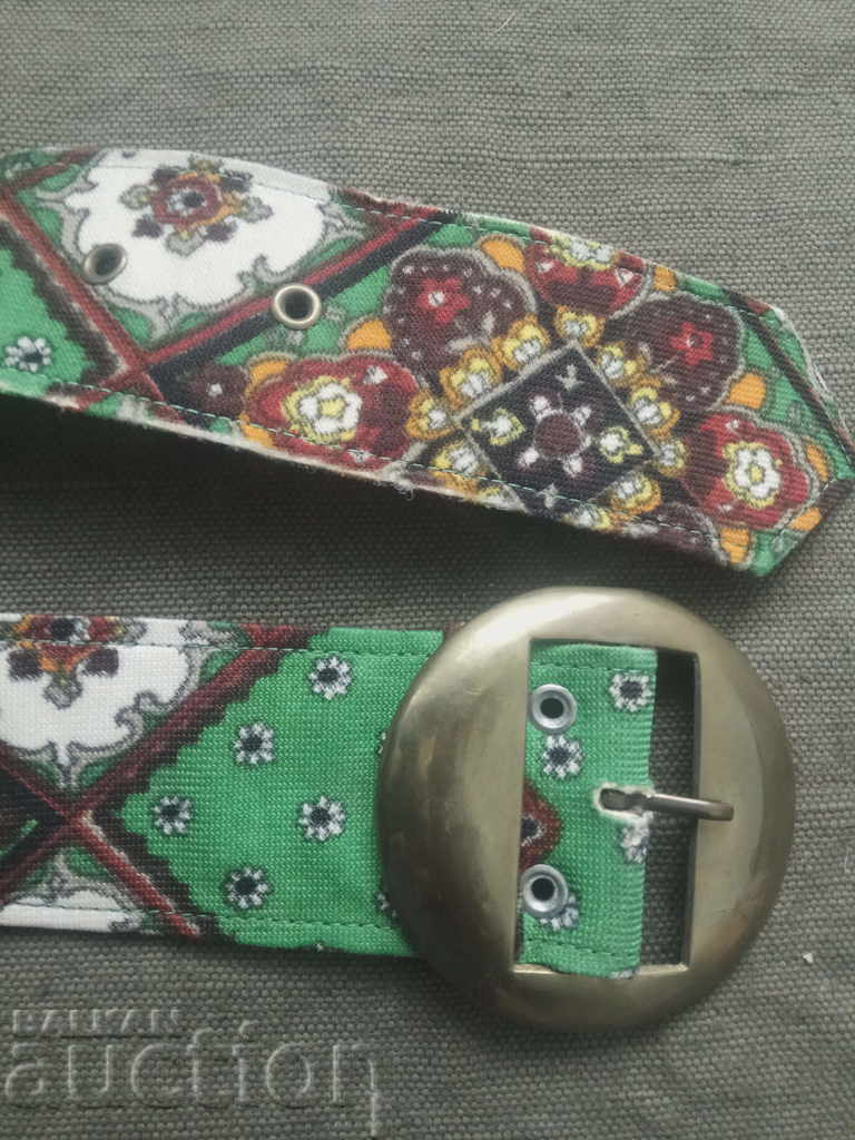 Delivery of women's belt from the 60-70s Delivery of women's belt from the 60-70s