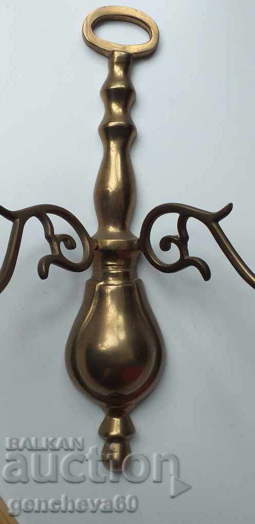 Delivery of Antique bronze sconce Delivery of Antique bronze sconce