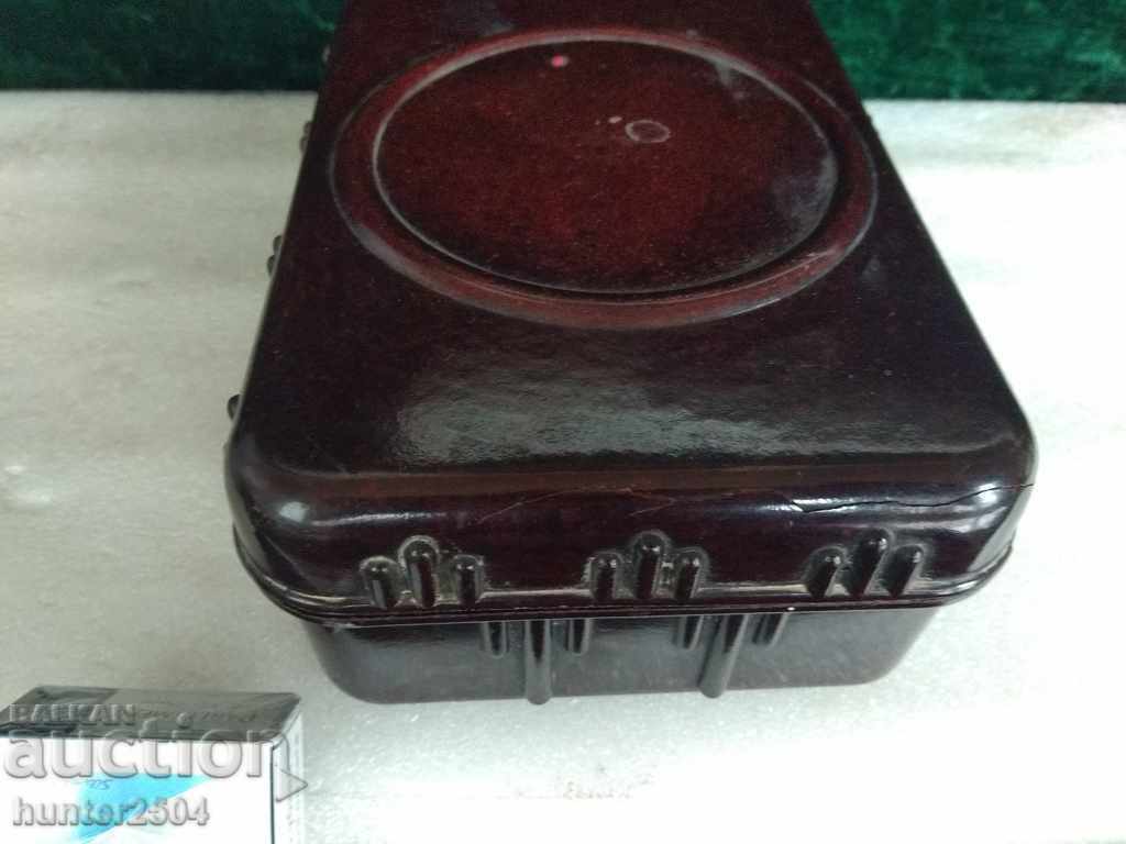 Bakelite box with price 19.95 BGN | € 10.20 Bakelite box with price 19.95 BGN | € 10.20