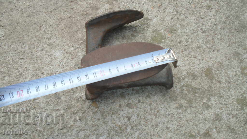 Auction SHOE ANCHOR - EXCELLENT Auction SHOE ANCHOR - EXCELLENT