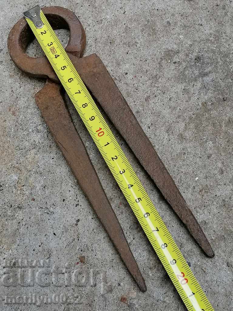 Ancient primitive crumpled keretten pliers in the 20th century - 5 Ancient primitive crumpled keretten pliers in the 20th century - 5