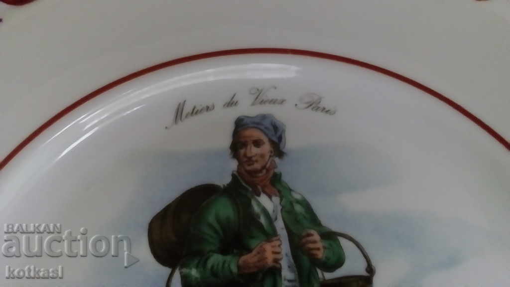 Licitație Veche farfurie din porțelan, marcată Germania Winterling Licitație Veche farfurie din porțelan, marcată Germania Winterling