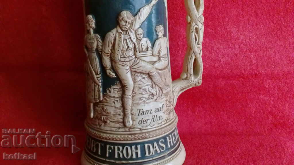 Old large mug 1l Germany dance pub beer garden with price 115.50 BGN | € 59.05 Old large mug 1l Germany dance pub beer garden with price 115.50 BGN | € 59.05