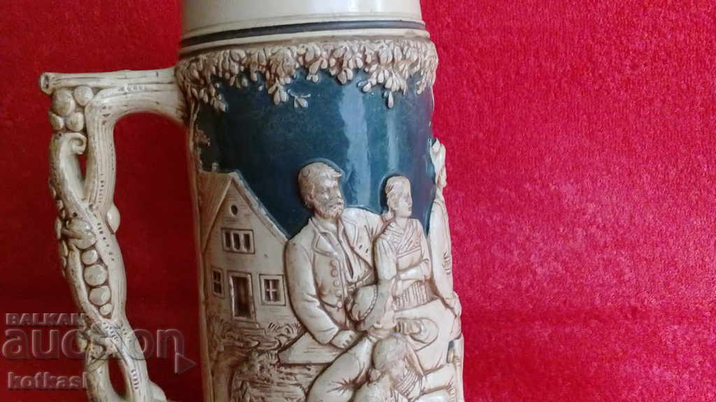 Delivery of Old large mug 1l Germany dance pub beer garden Delivery of Old large mug 1l Germany dance pub beer garden