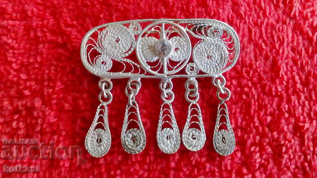 Old silver filigree brooch Old silver filigree brooch