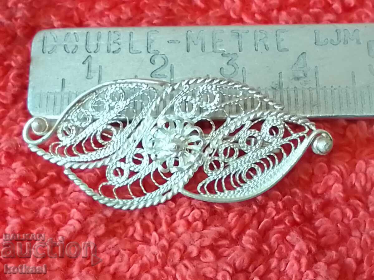 Παλιά ασημί φιλιγκράν καρφίτσα