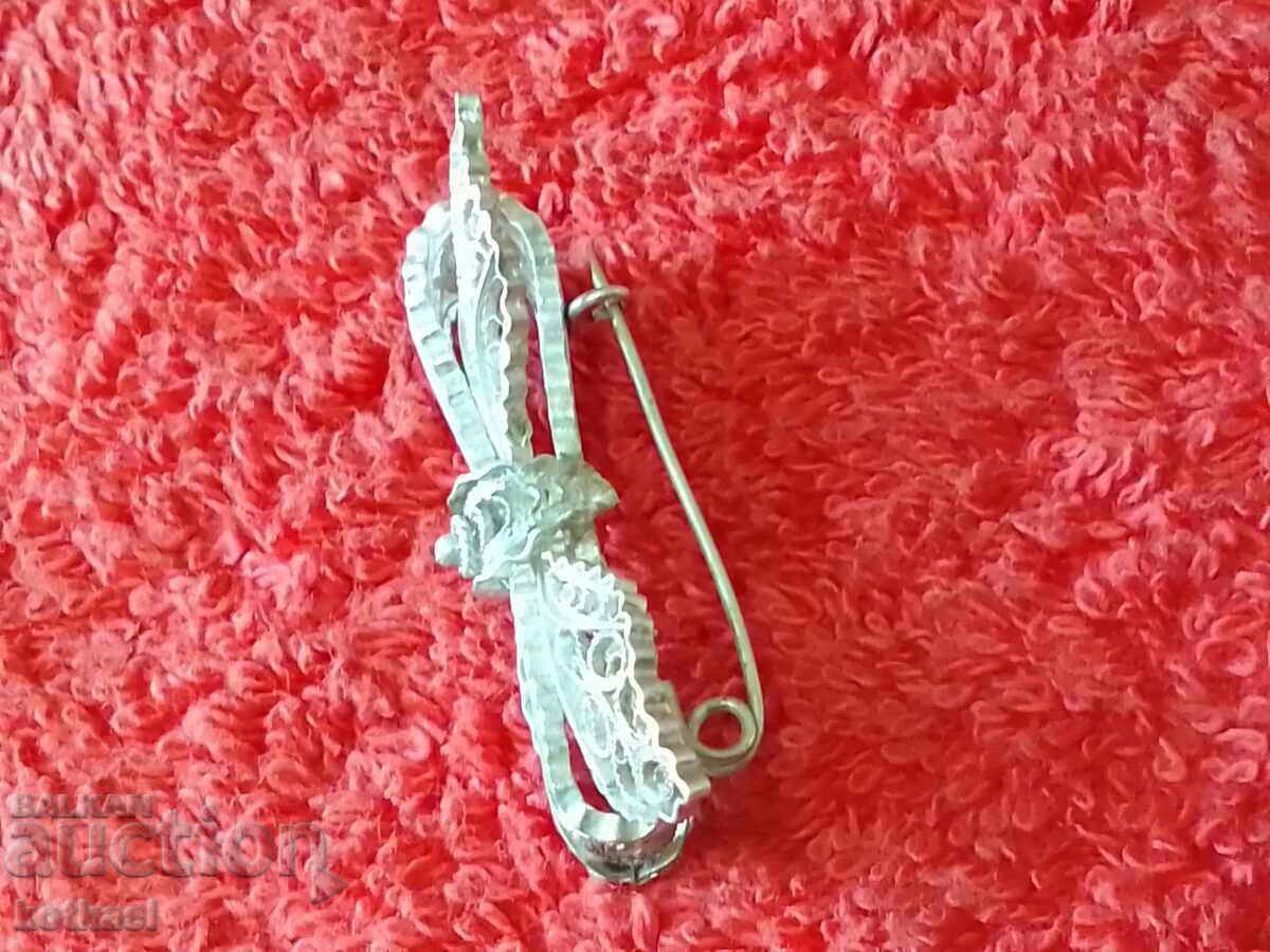 Broșă cu panglică din filigran de argint vechi - 6 Broșă cu panglică din filigran de argint vechi - 6