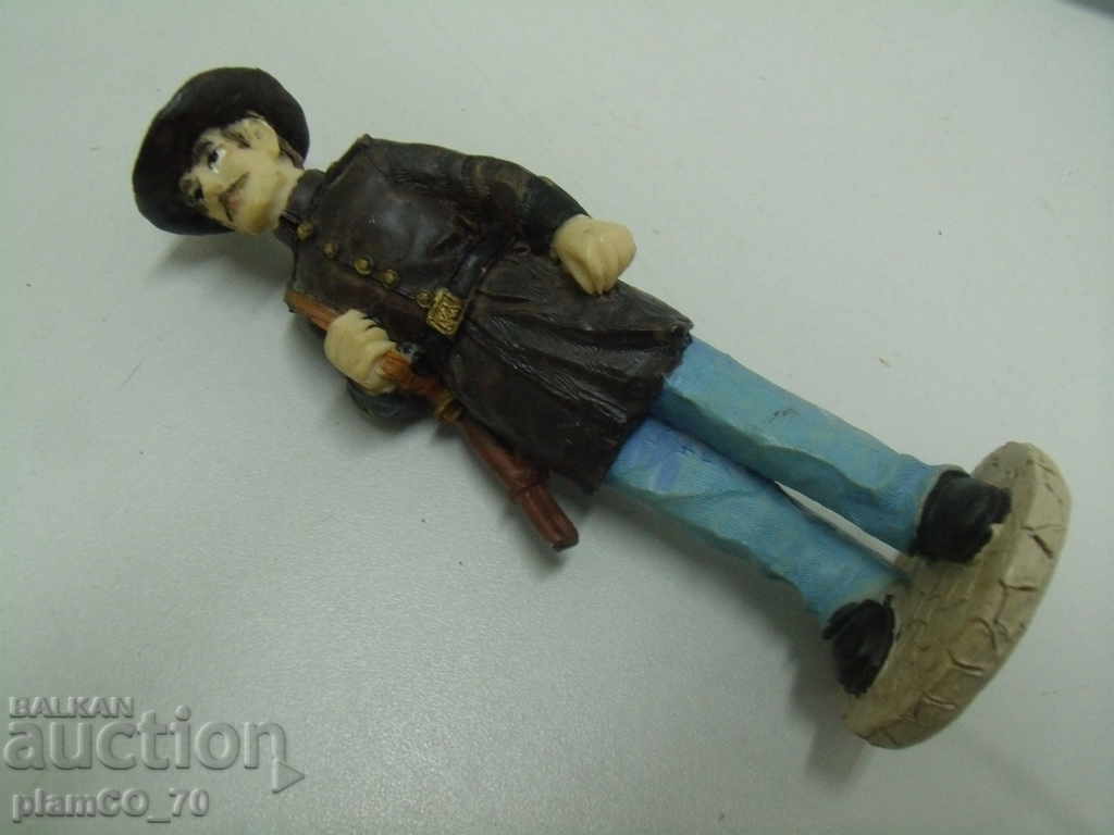 Delivery of № * 4799 old figure - hunter / hunter Delivery of № * 4799 old figure - hunter / hunter