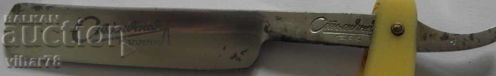 Old Collectible Razor-Kremlin with price 59.99 BGN | € 30.67 Old Collectible Razor-Kremlin with price 59.99 BGN | € 30.67