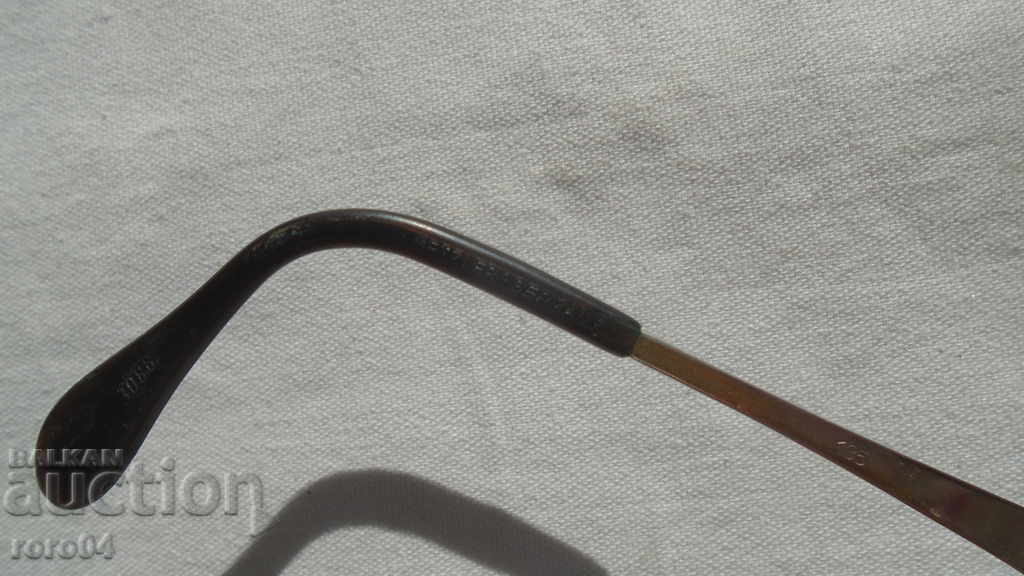 Delivery of RETRO GLASSES WITH DIOPTER - METZLER - GERMANY Delivery of RETRO GLASSES WITH DIOPTER - METZLER - GERMANY