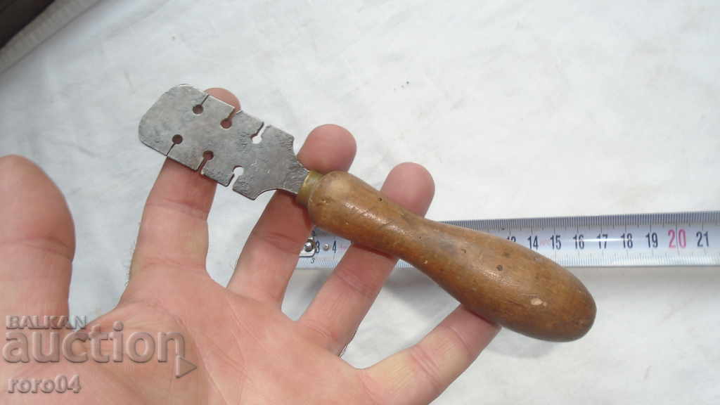 STAR INSTRUMENT / PIU - 7 STAR INSTRUMENT / PIU - 7