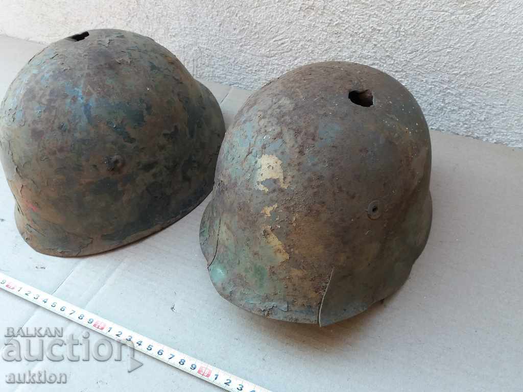 Delivery of LOT OF TWO MILITARY HELMETS - BA