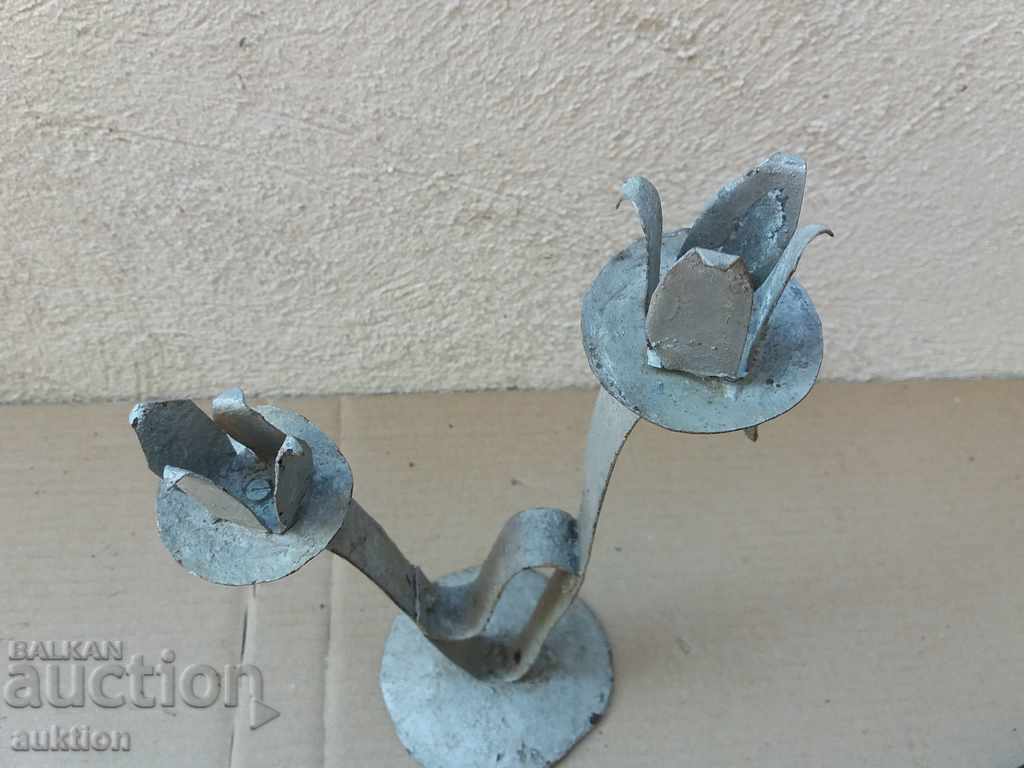 Auction METAL CANDLE Auction METAL CANDLE