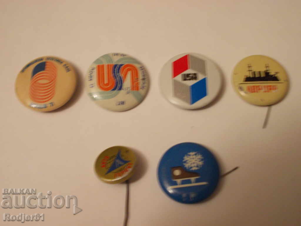badges - metal, caps 11 pcs - 5 badges - metal, caps 11 pcs - 5