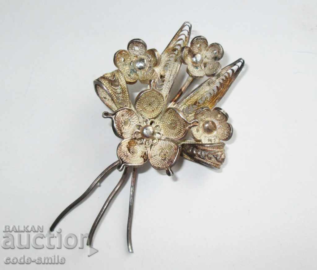 Old women's silver brooch Filigree flowers handmade