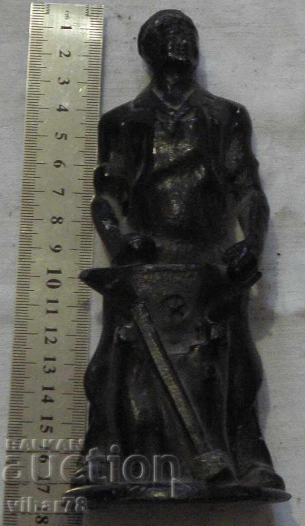 Delivery of IRON FIGURE FROM INK Delivery of IRON FIGURE FROM INK