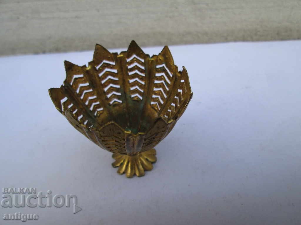 Auction OLD REVIVAL ZARF Auction OLD REVIVAL ZARF