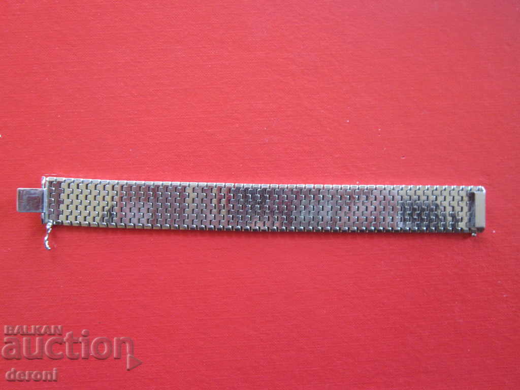 Auction Incredible bracelet Auction Incredible bracelet