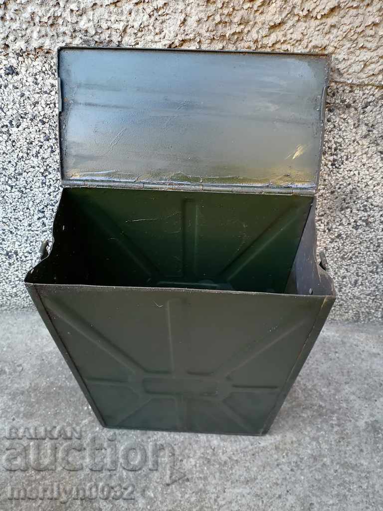 Delivery of Cartridge box for anti-aircraft machine gun KPV USSR WWII Delivery of Cartridge box for anti-aircraft machine gun KPV USSR WWII